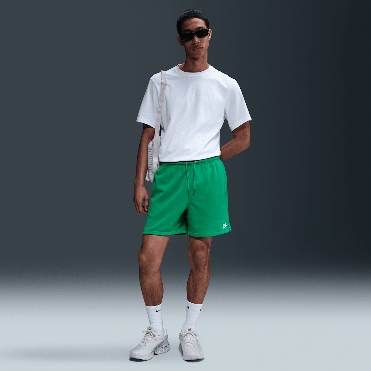 Nike Club Shorts de French Terry Flow para hombre