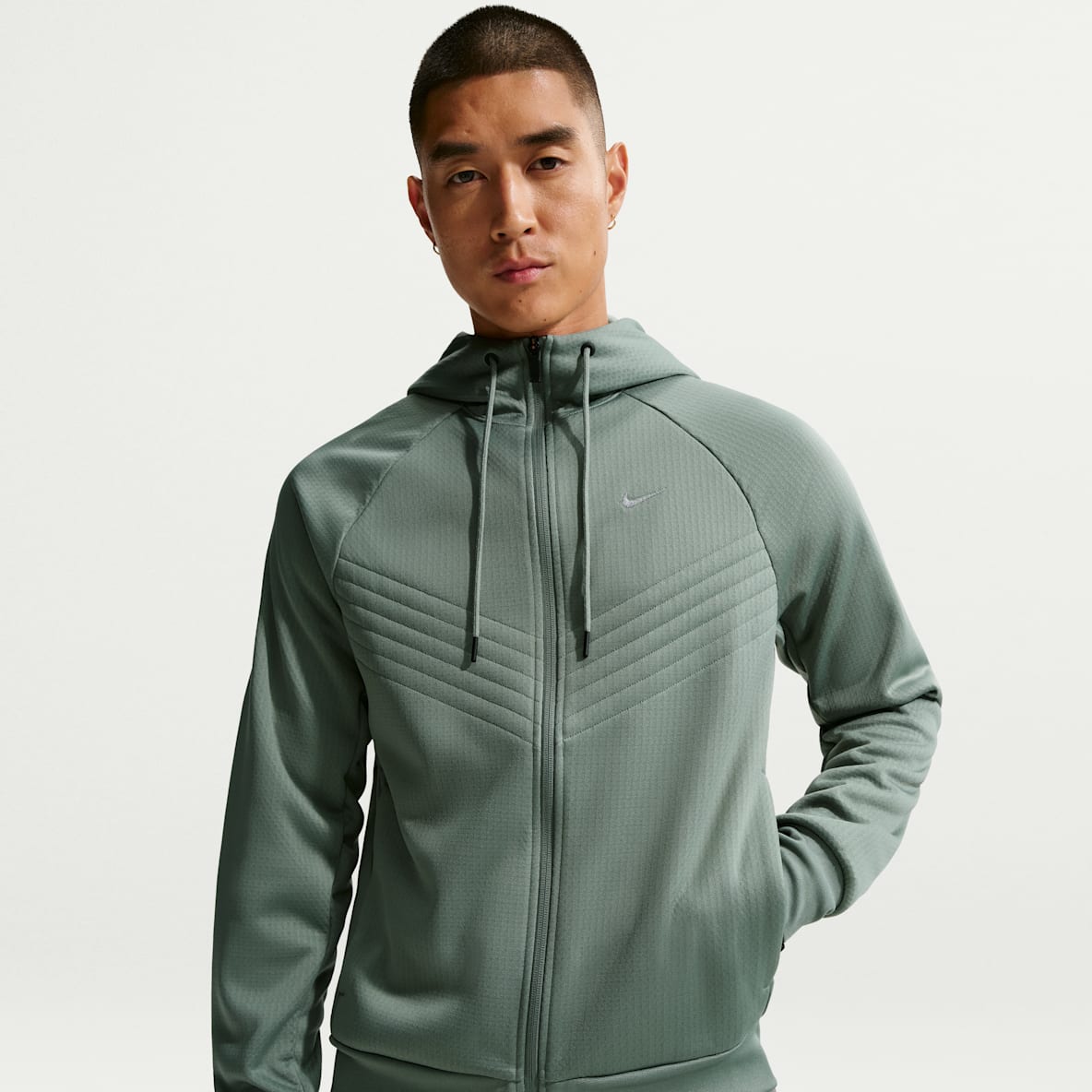 나이키 써마 스피어 나이키 써마 스피어 남성 써마 핏 발수 윈터라이즈드 풀집 재킷