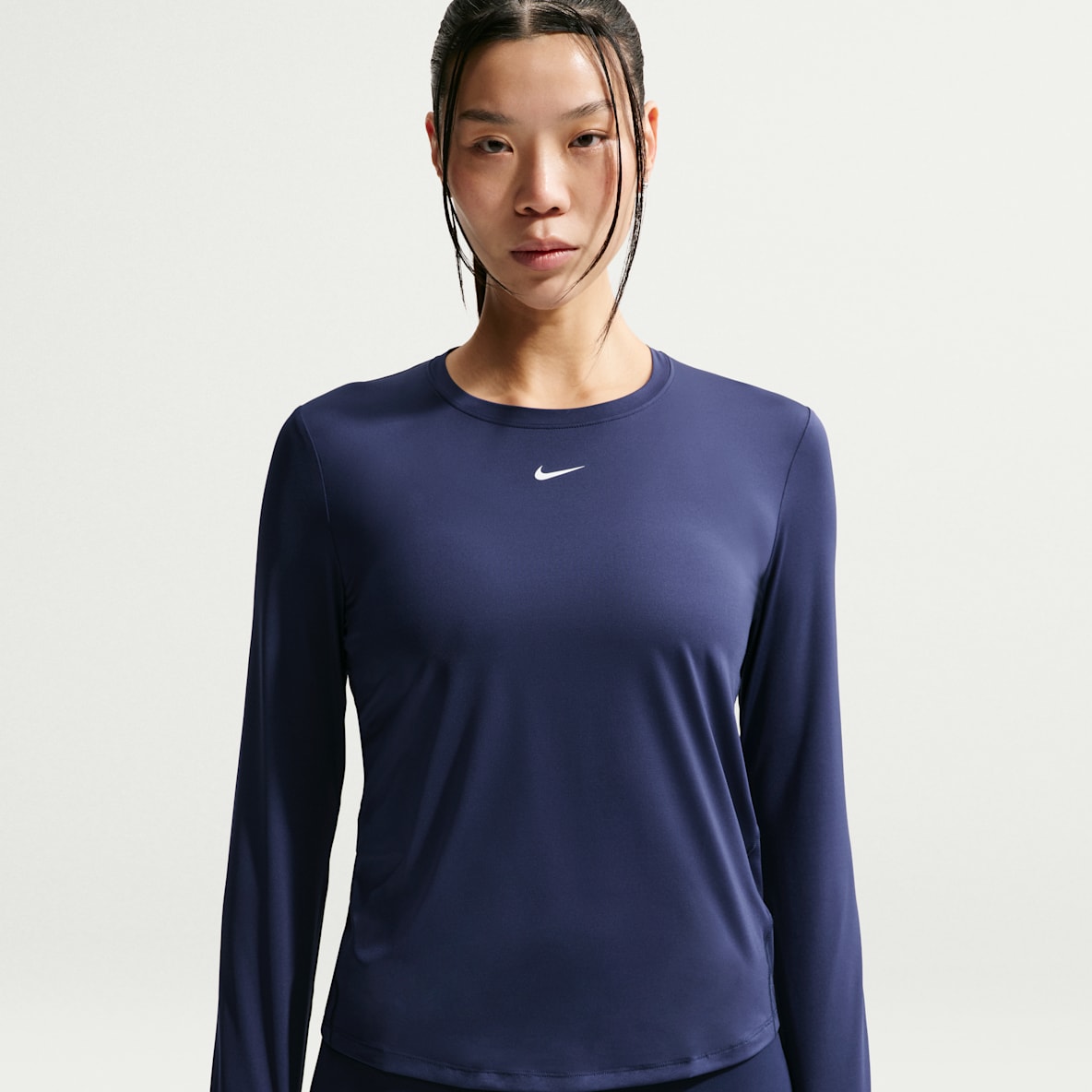 나이키 원 클래식 여성 드라이 핏 긴팔 탑