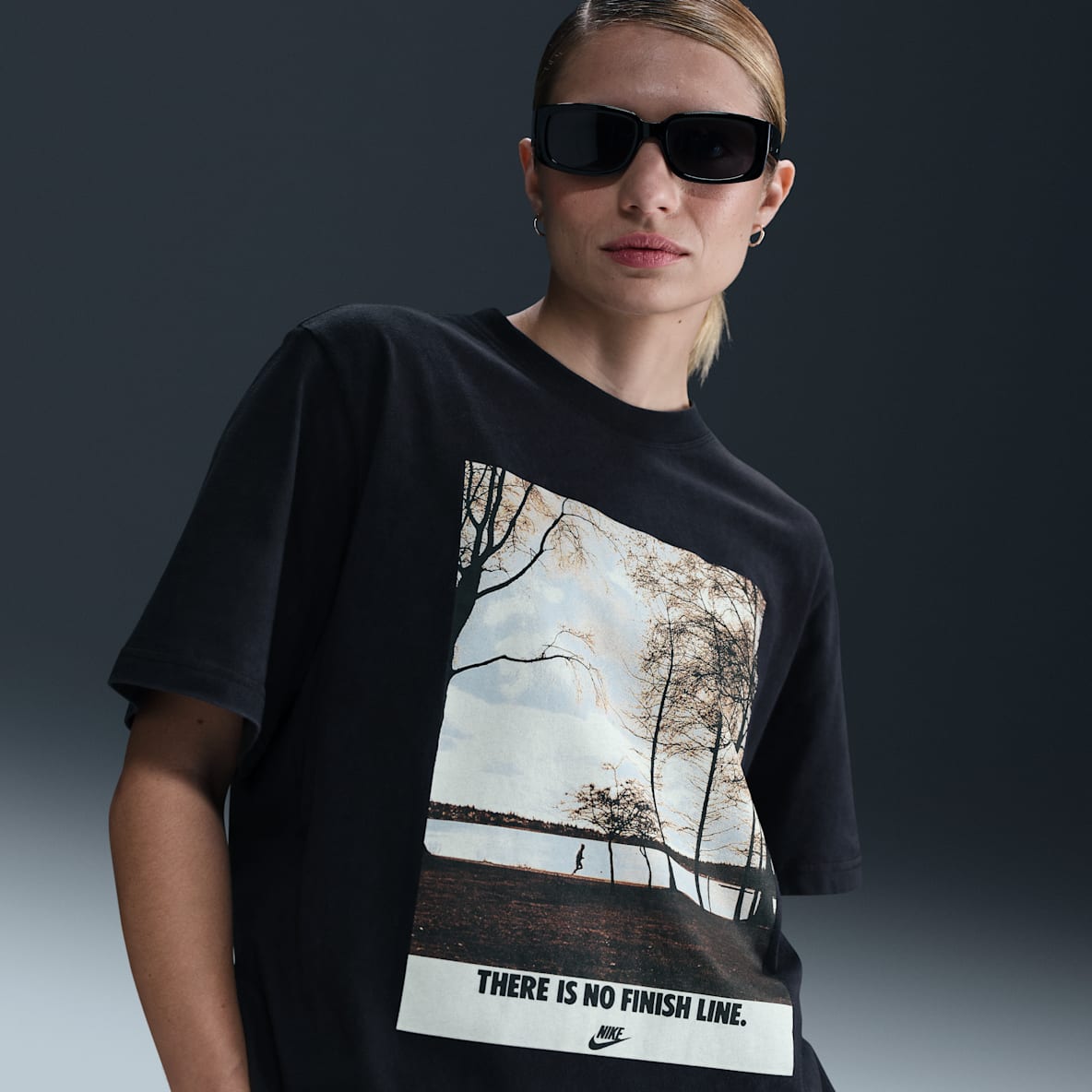 Nike Sportswear Women's Short-Sleeve Graphic T-Shirt