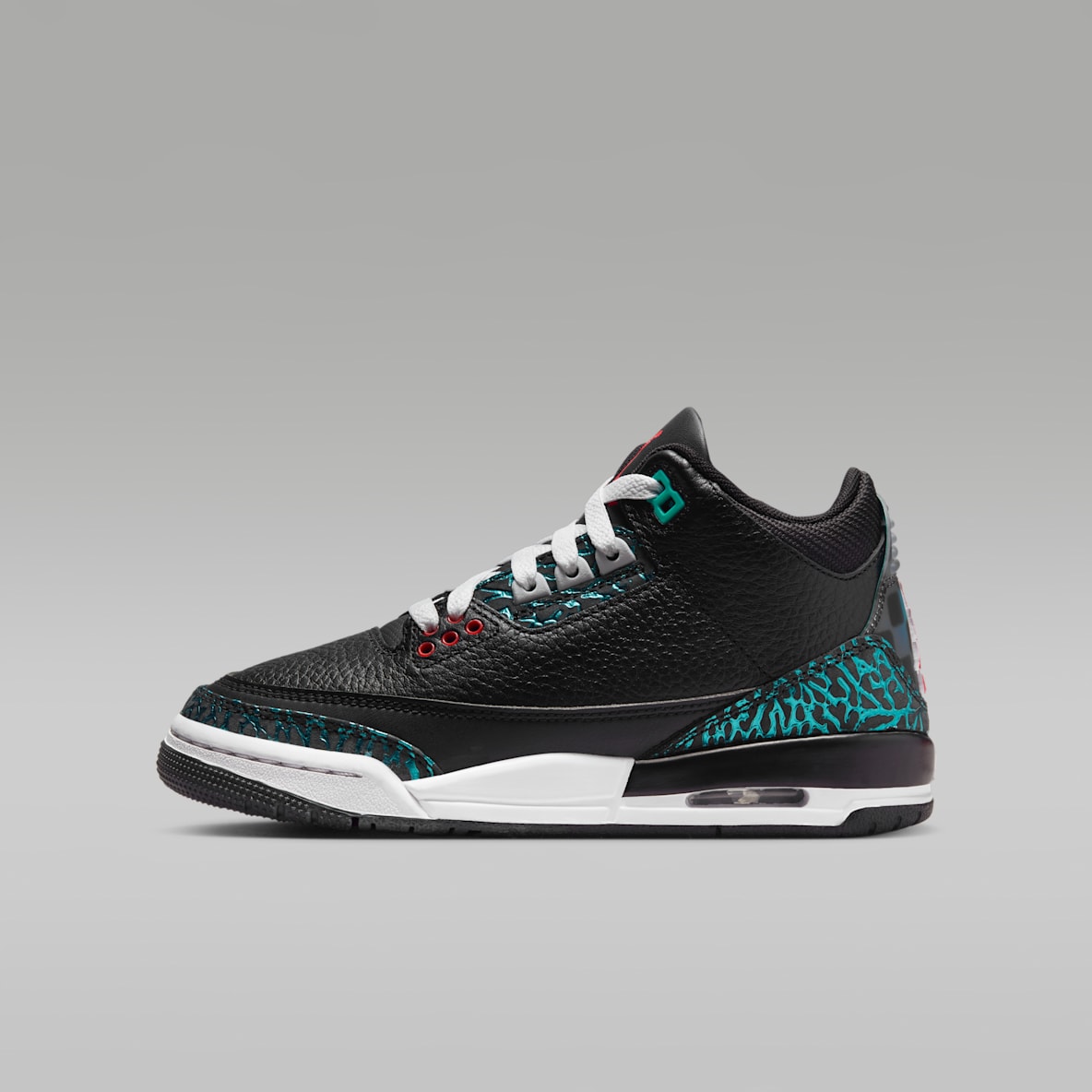 Air Jordan 3 Retro Air Jordan 3 Retro Older Kids' Shoes
