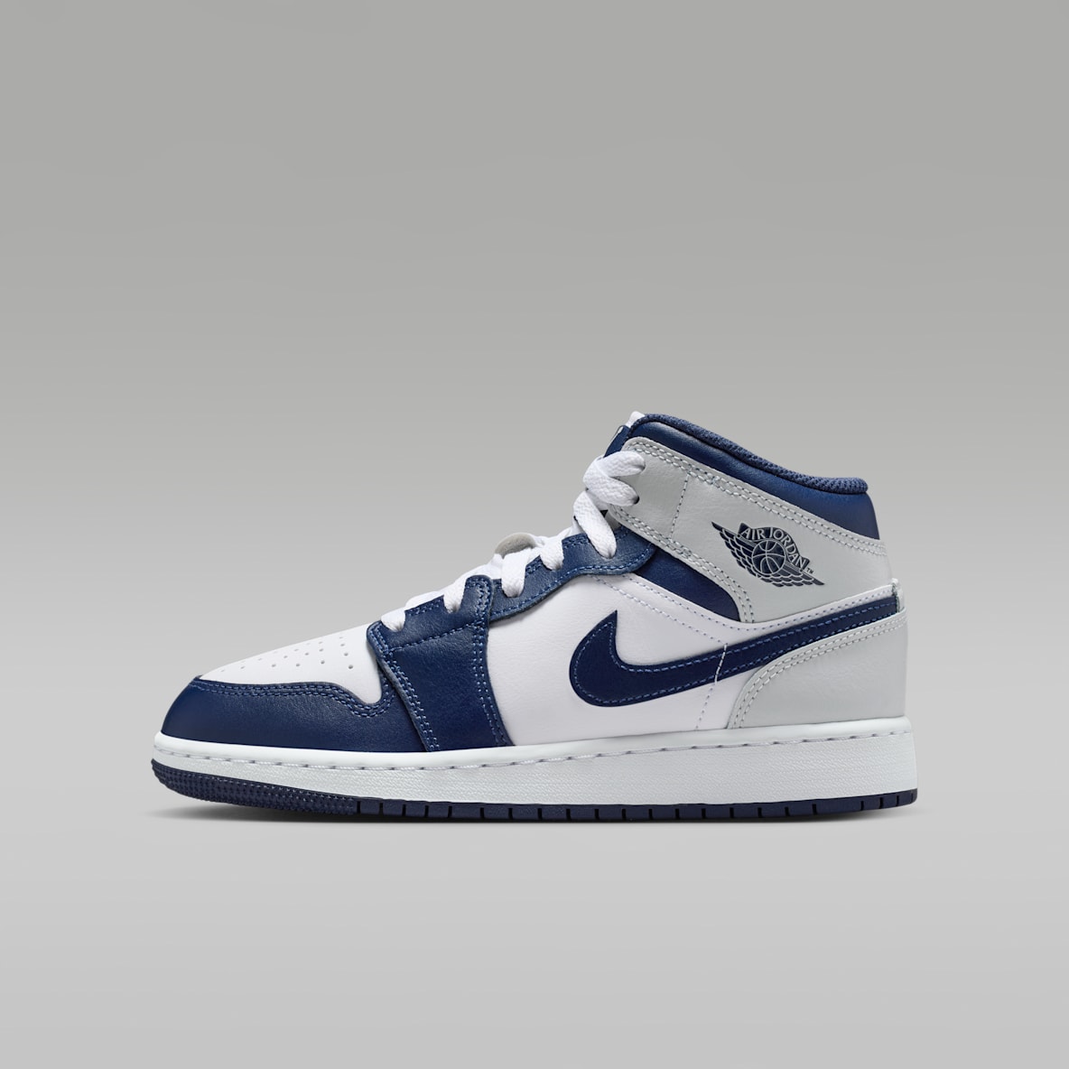 Air Jordan 1 Mid Air Jordan 1 Mid Older Kids' Shoes