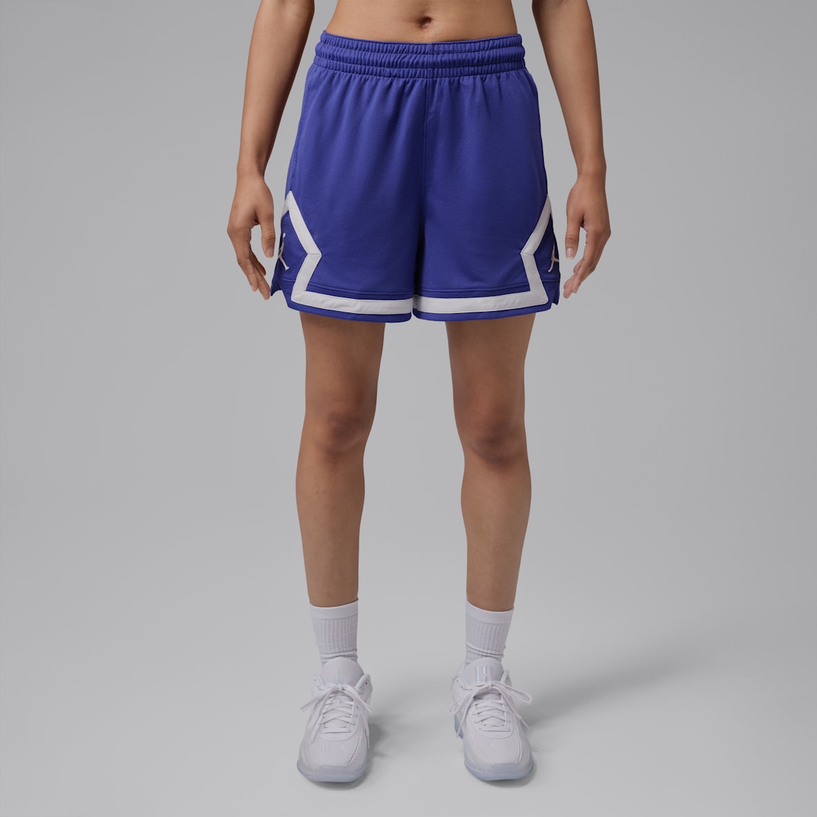 Jordan Sport Women's 4" Diamond Shorts