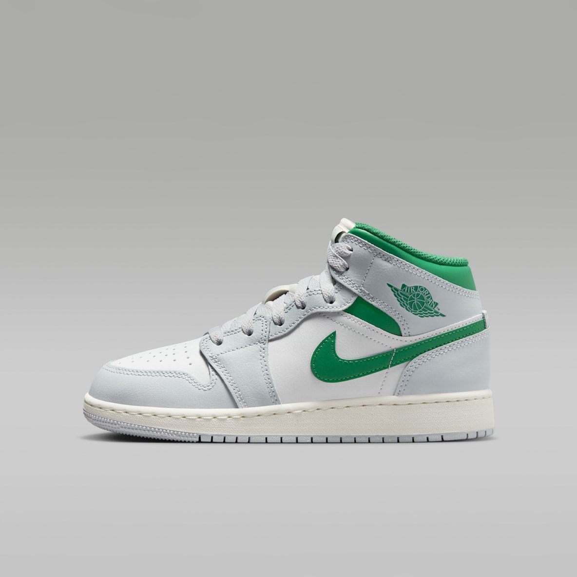 Air Jordan 1 Mid Air Jordan 1 Mid Older Kids' Shoes