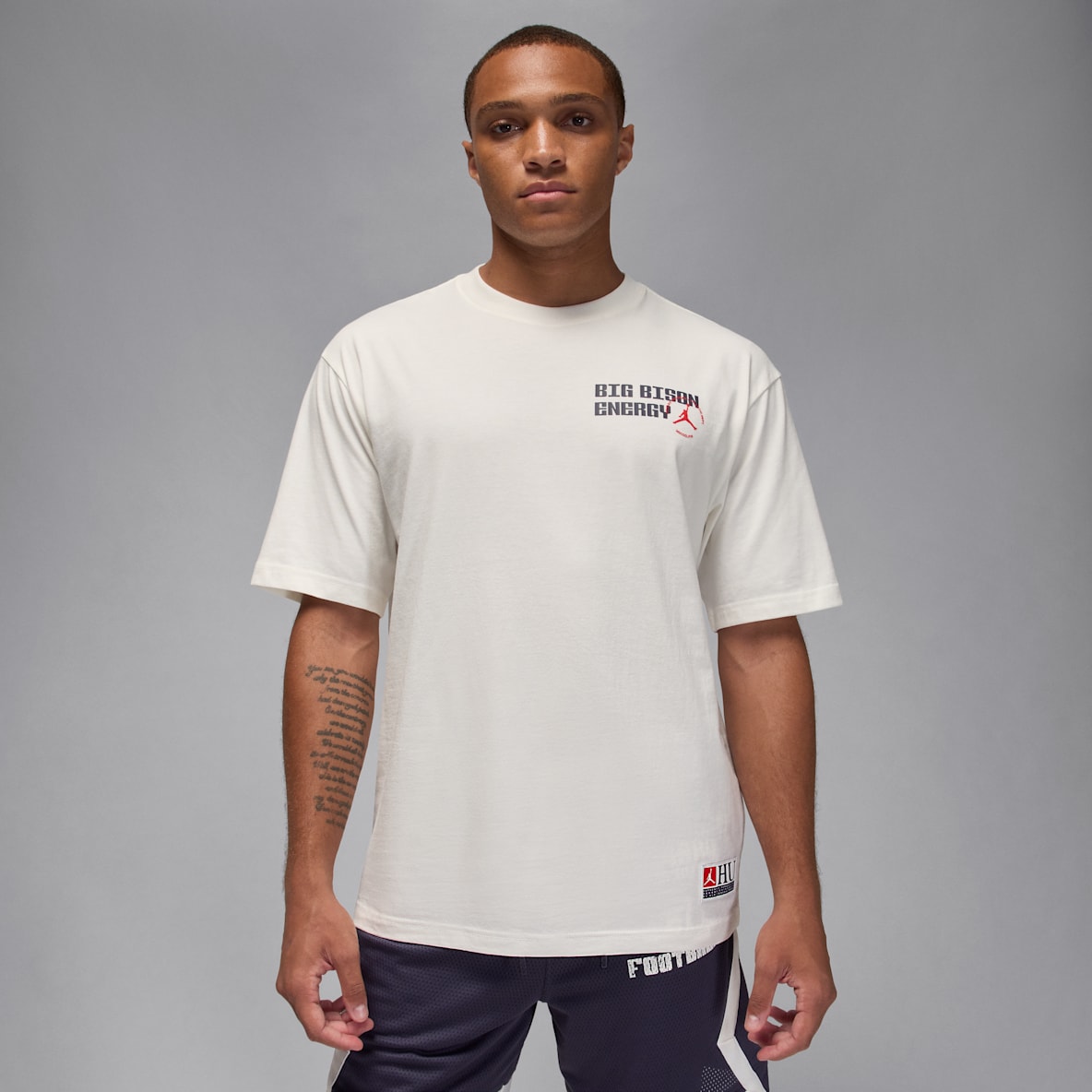Jordan Sport x Howard University Jordan Sport x Howard University Men's Dri-FIT T-Shirt