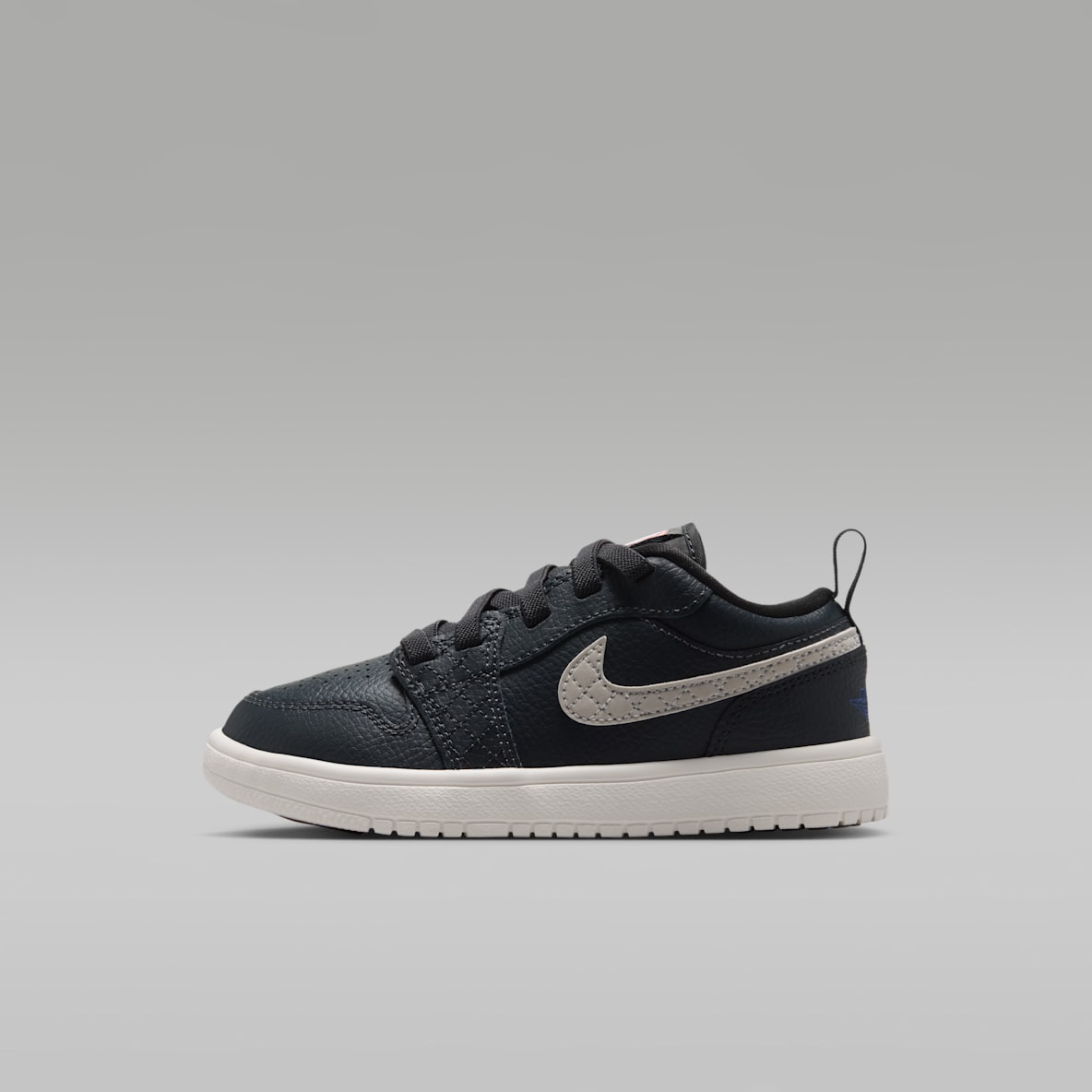 Jordan 1 Low Alt SE Little Kids' Shoes