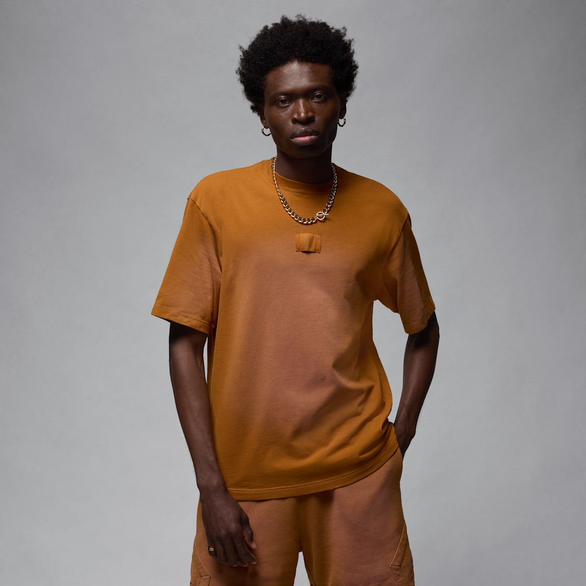 ジョーダン フライト エッセンシャル 85 ジョーダン フライト エッセンシャル 85 メンズ ウォッシュ加工 Tシャツ