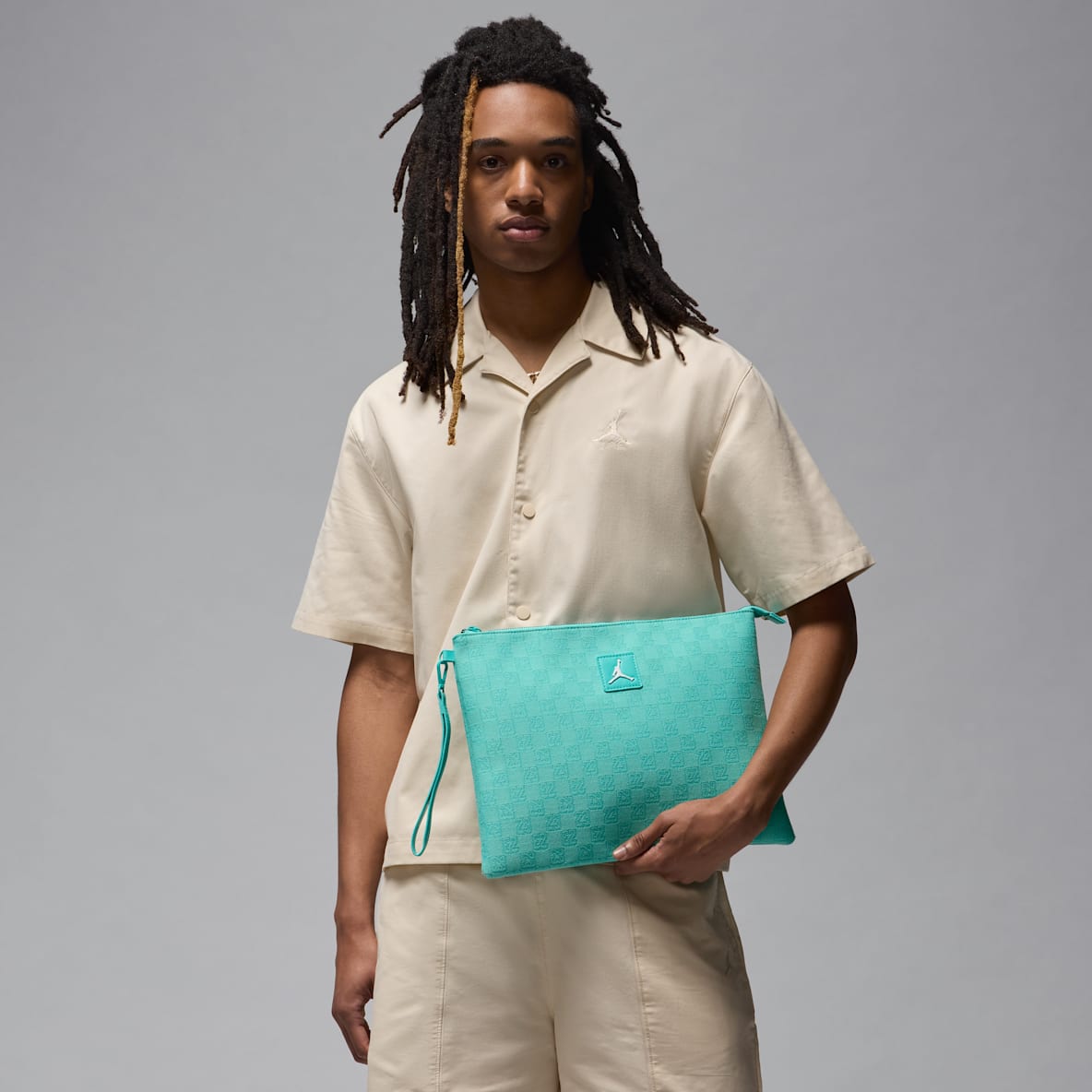 Jordan Monogram Jordan Monogram Pouch (0.98L)