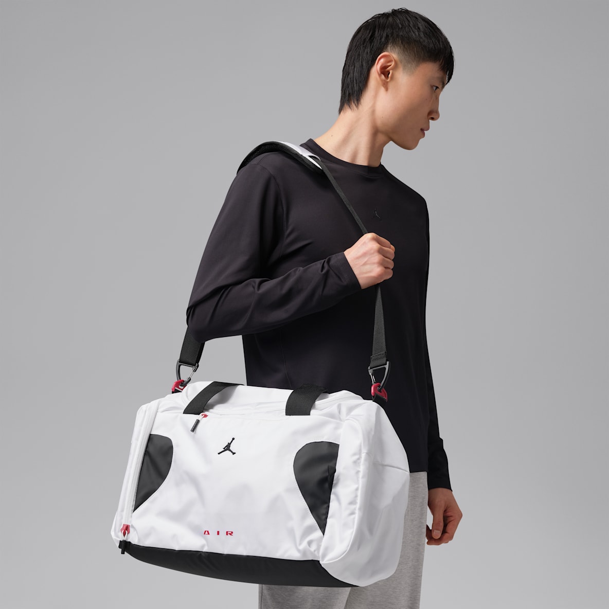Jordan Element Duffel (48.5L)