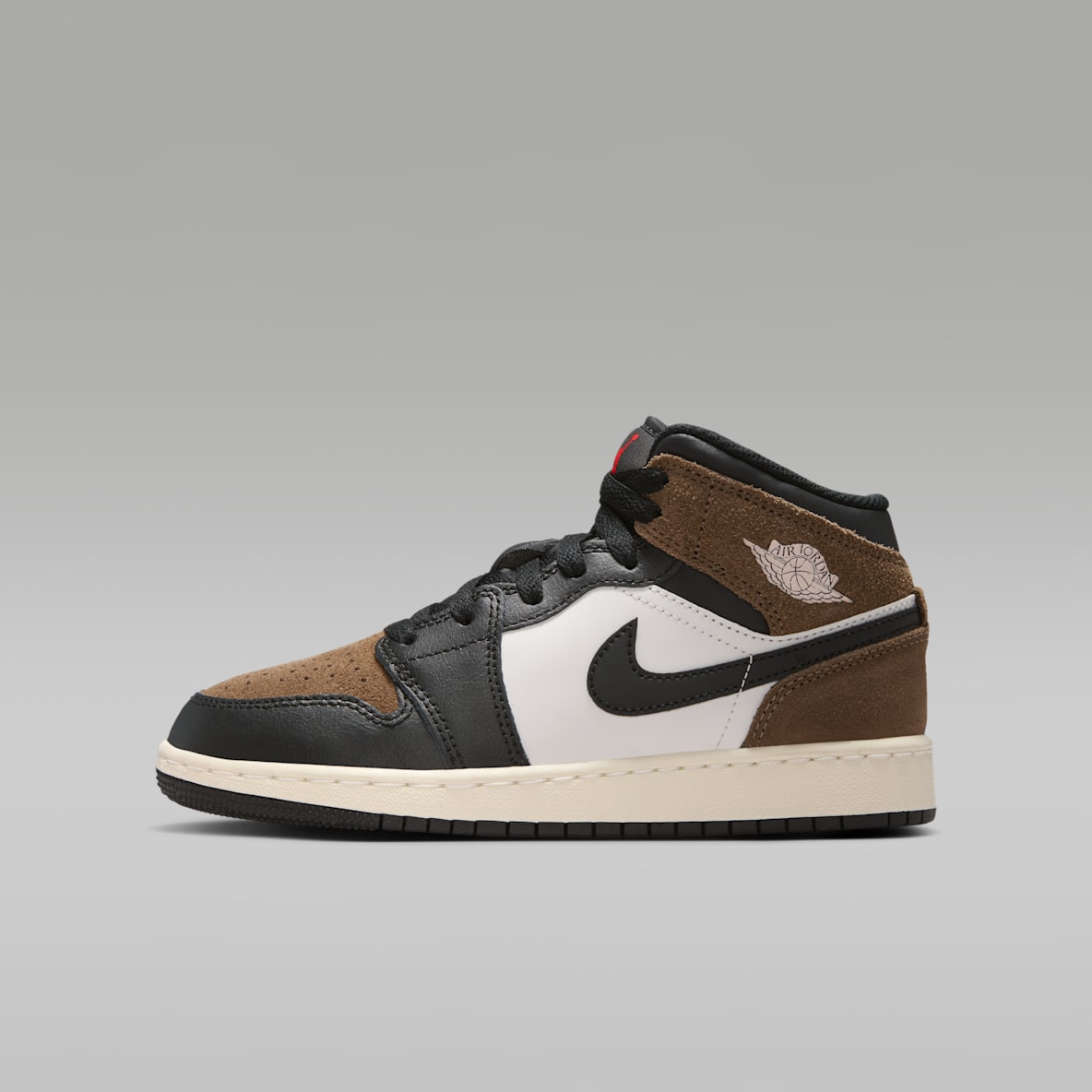 エア ジョーダン 1 MID ジュニアシューズ