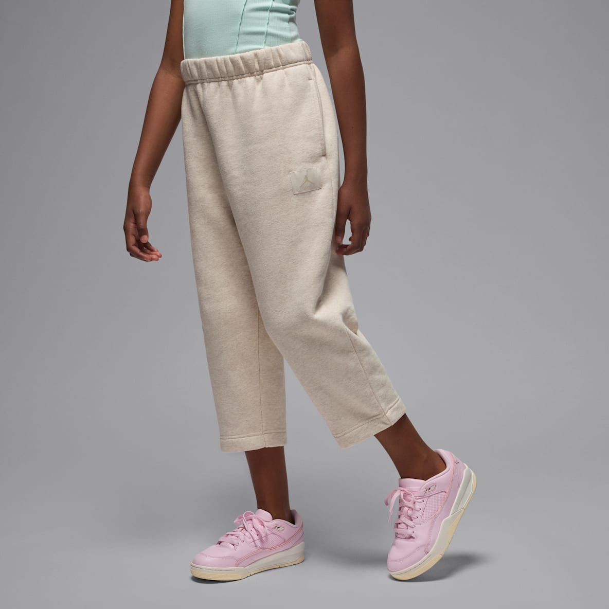 Jordan Flight Essentials Jordan Flight Essentials Pants con dobladillo abierto para niños talla grande