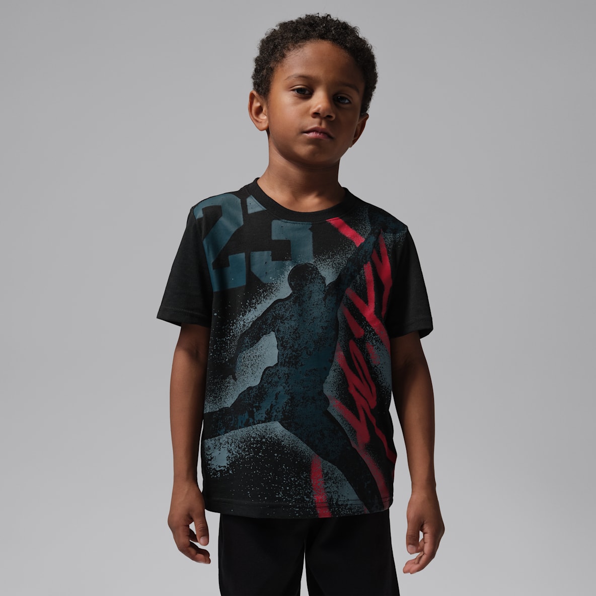 Jordan Playera Jumpman Stencil Splatter para niños talla pequeña