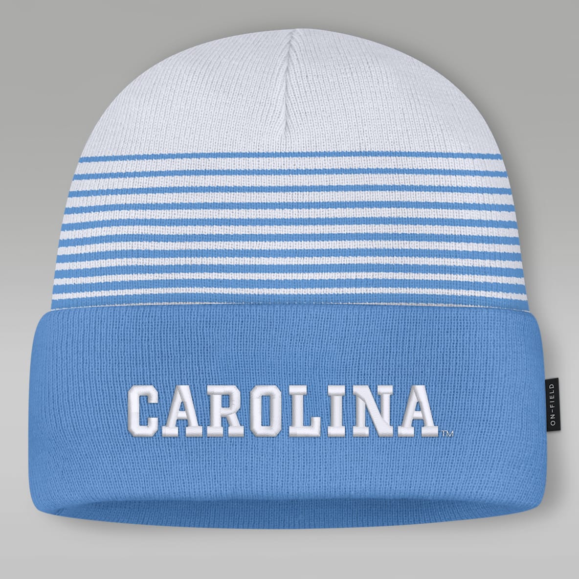 North Carolina Sideline Utility Gorro con dobladillo universitario marca Jordan para hombre