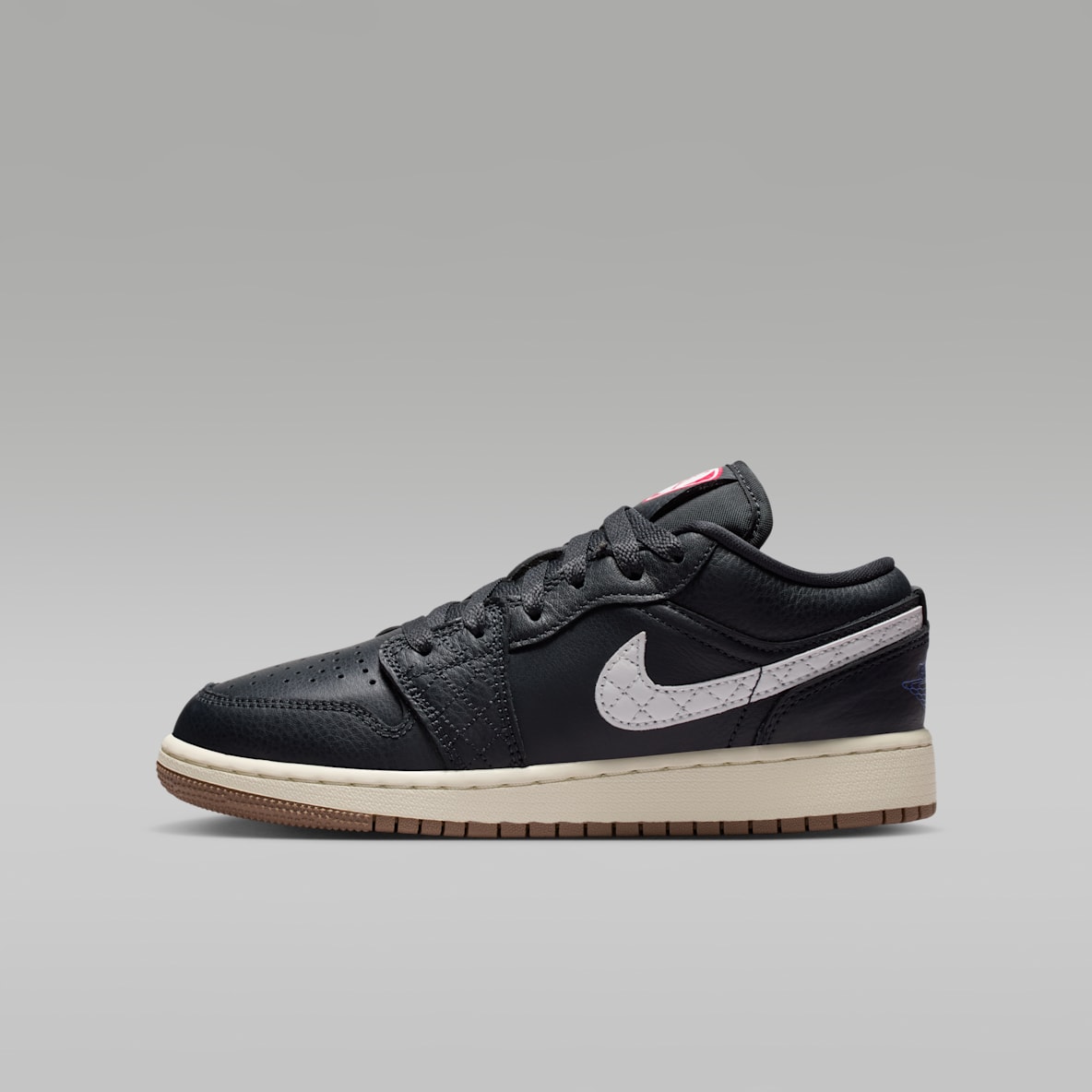 Air Jordan 1 Low SE Big Kids' Shoes