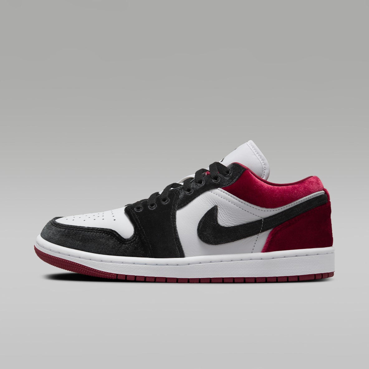 Air Jordan 1 Low SE Air Jordan 1 Low SE Women's Shoes