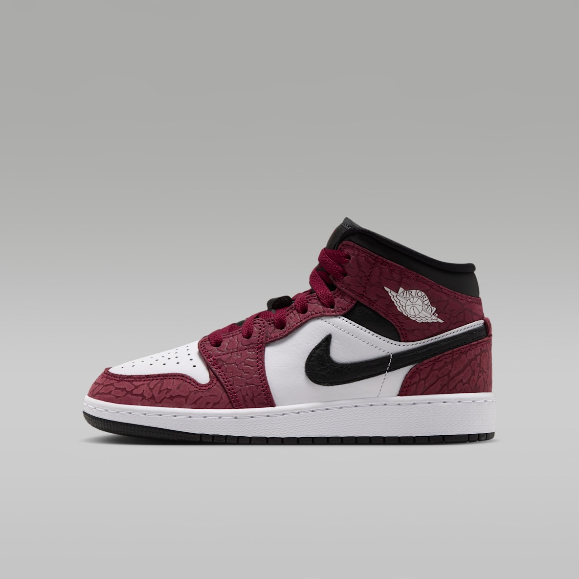 Air Jordan 1 Mid SE Tenis para niños grandes