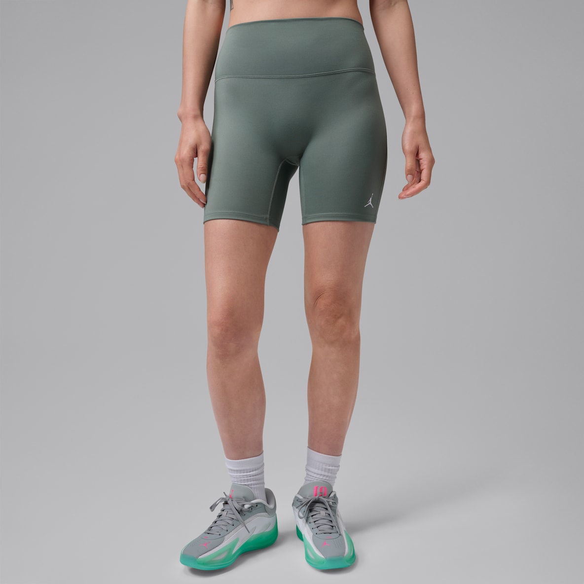 Jordan Sport Shorts Dri-FIT de tiro alto de 15 cm para mujer