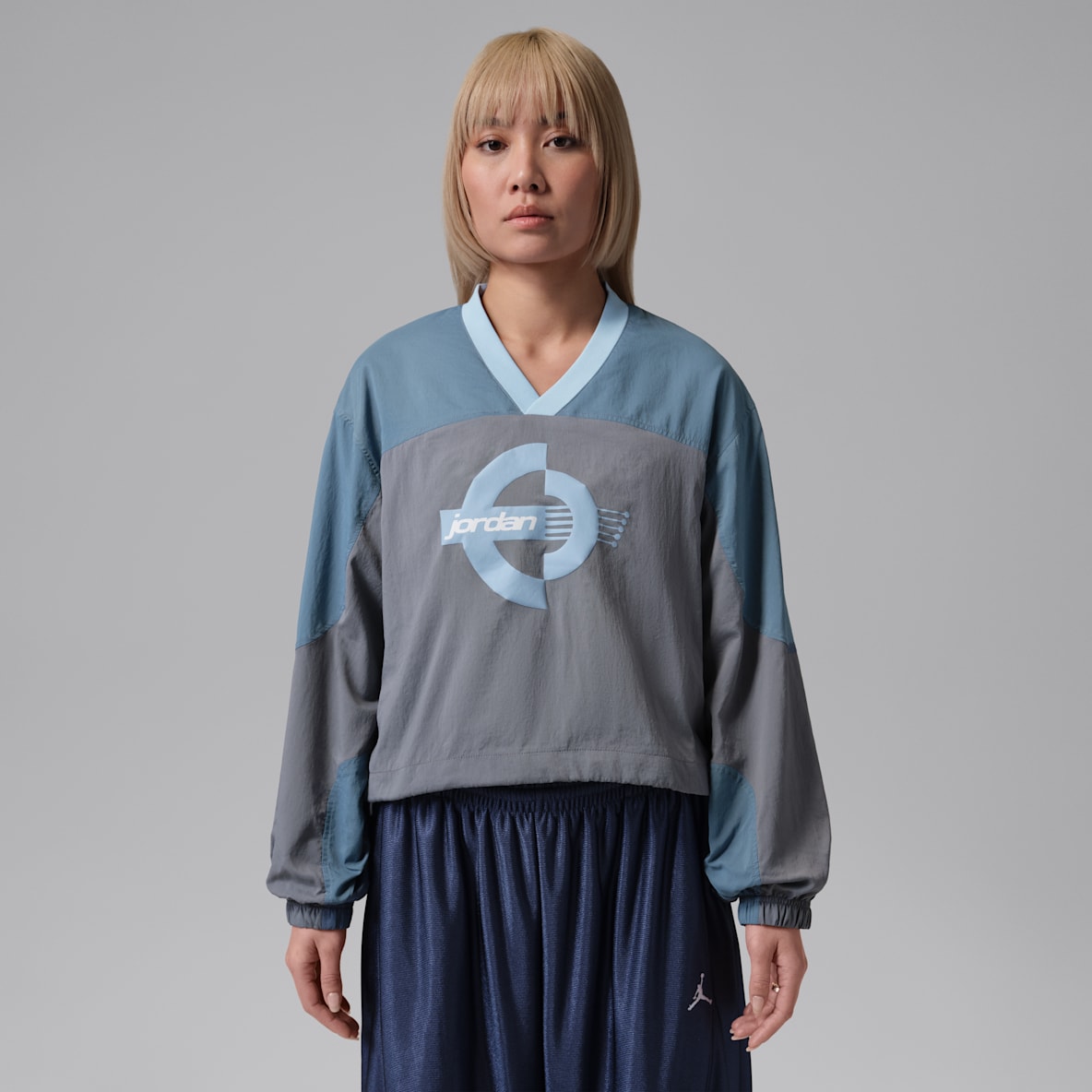 조던 브루클린 조던 브루클린 여성 우븐 긴팔 그래픽 풀오버