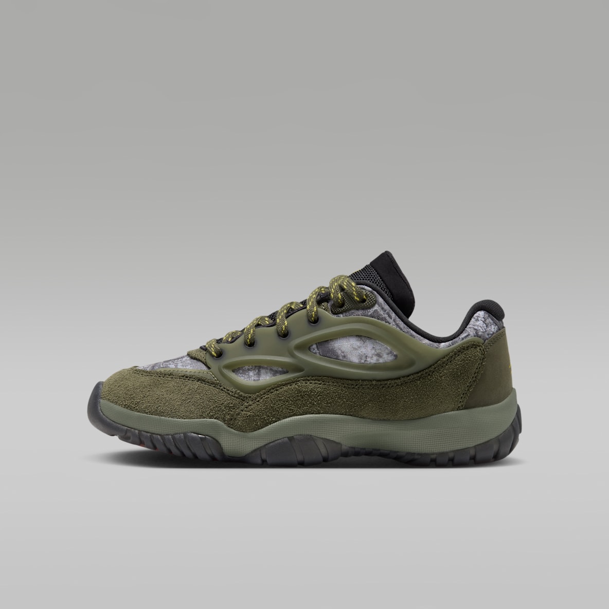 Jordan DMSN 95 Realtree Big Kids' Shoes