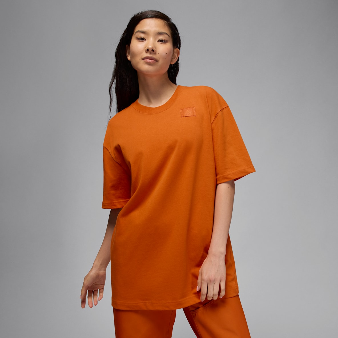 ジョーダン フライト エッセンシャル ジョーダン フライト エッセンシャル ウィメンズ オーバーサイズド Tシャツ