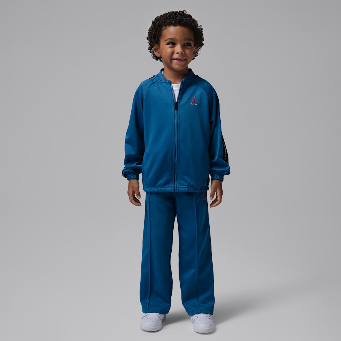 Jordan Brooklyn Essentials Little Kids' Dri-FIT 2-Piece Track Set