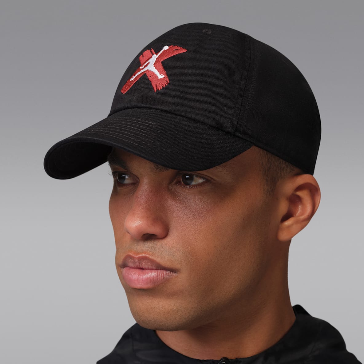 Jordan Club Gorra de visera curveada sin estructura