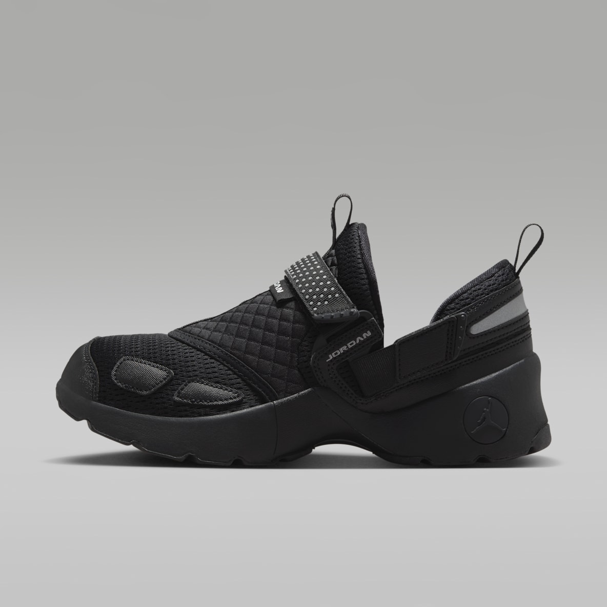 Jordan Trunner LX Damesko