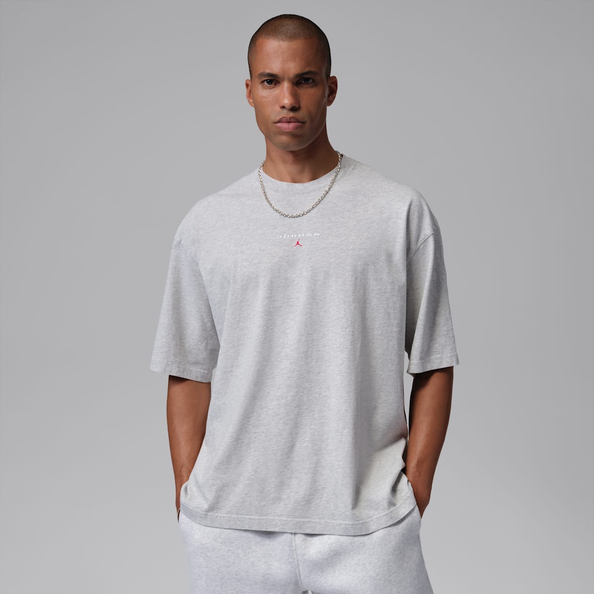 Jordan Flight Essentials Playera oversized con parche para hombre