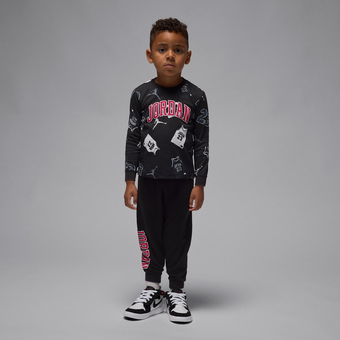 Jordan Jordan Conjunto de jersey de manga larga y pants 23 infantil