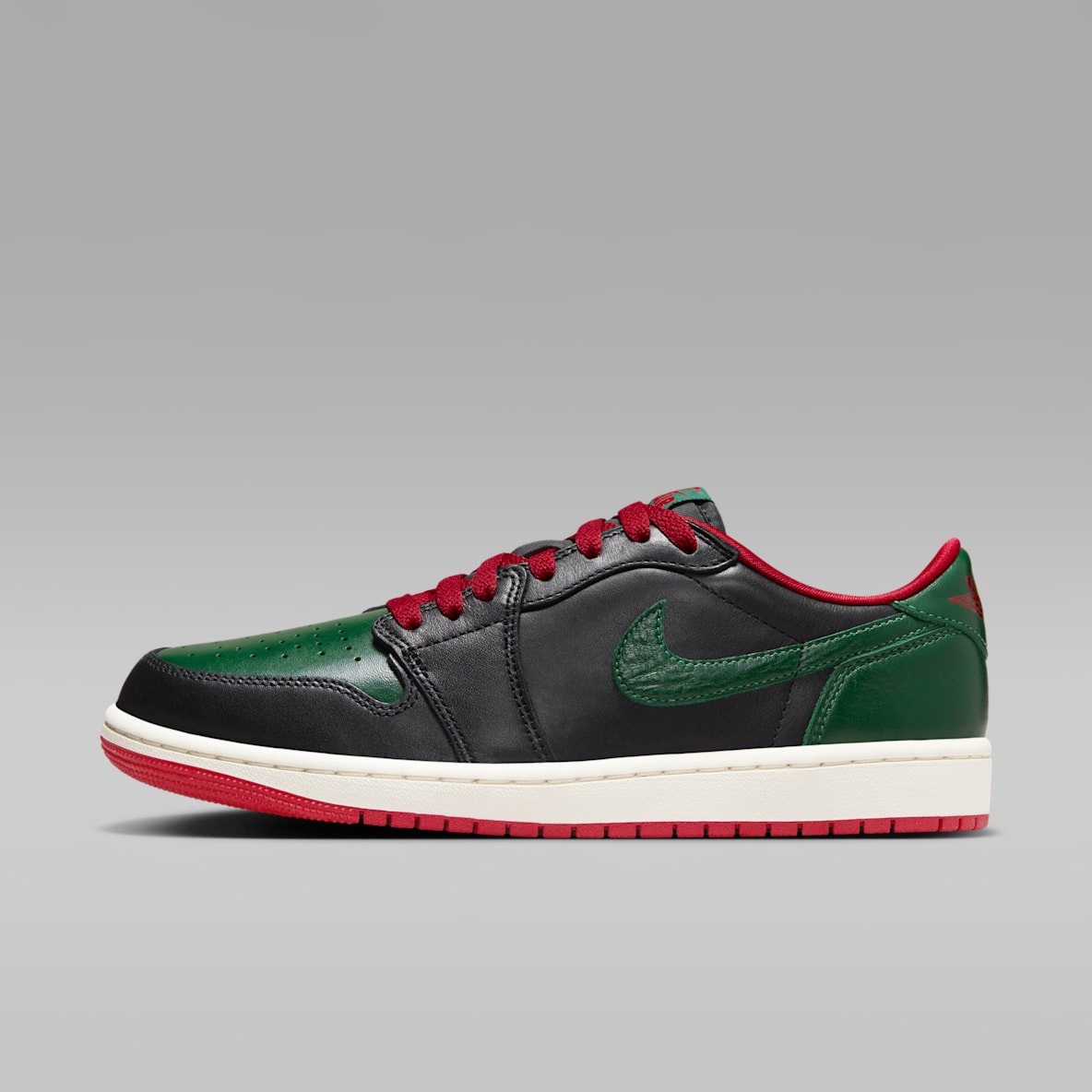 Air Jordan 1 Low OG "Black/Gorge Green" Women's Shoes