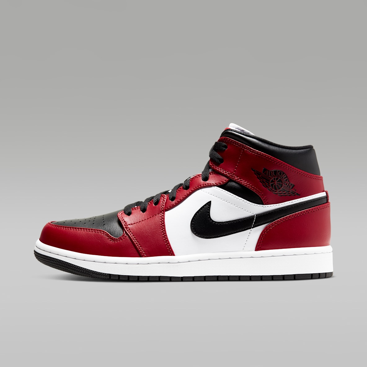 Air Jordan 1 Mid Shoes