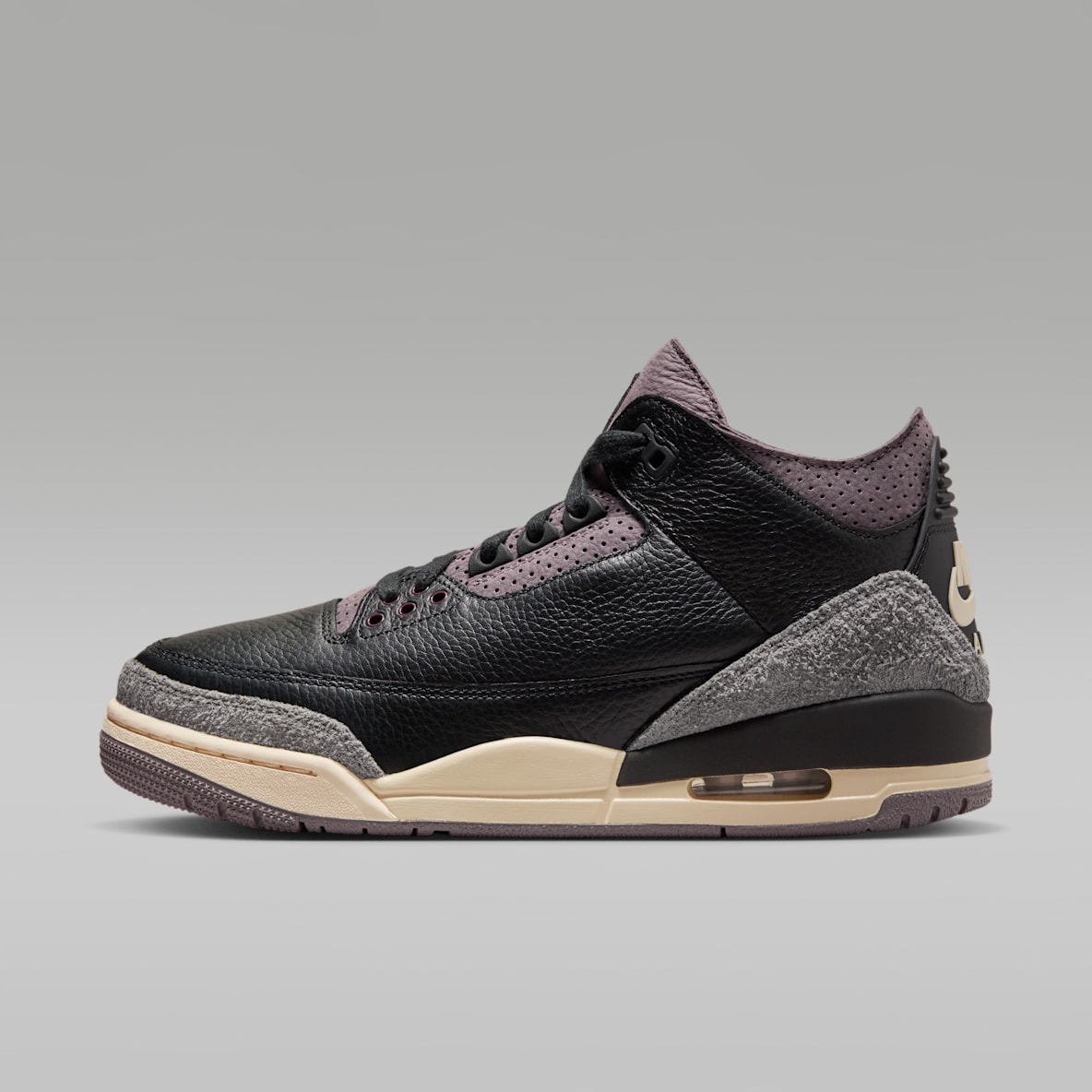 Air Jordan 3 Retro x A Ma Maniére Women's Shoes