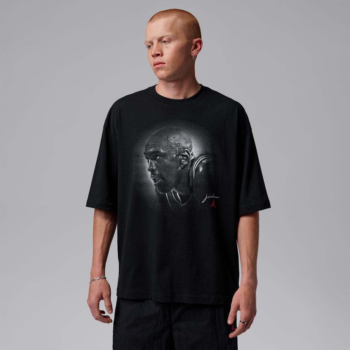 Jordan Flight Essentials Men's Oversized T-Shirt