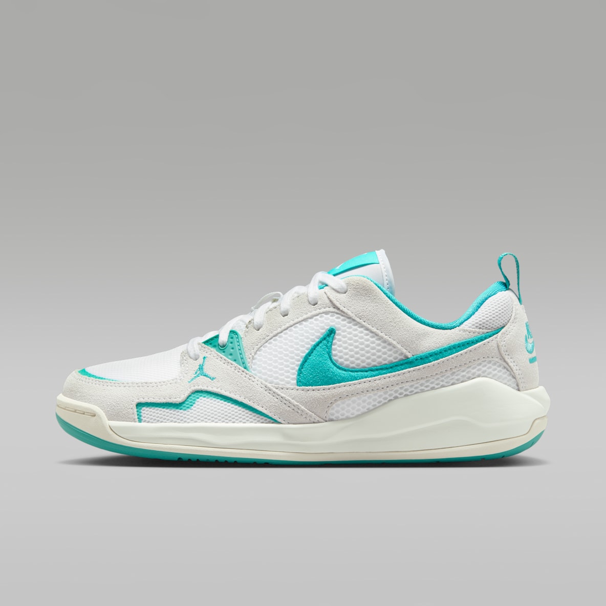 Jordan CMFT Era Jordan CMFT Era Women's Shoes