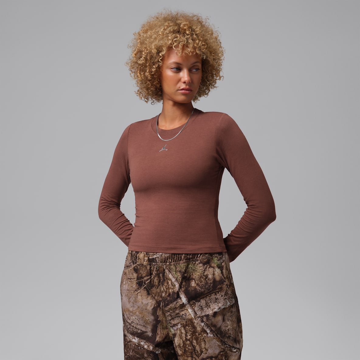 Jordan Brooklyn Essentials Women's Long-Sleeve Mid Layer T-Shirt