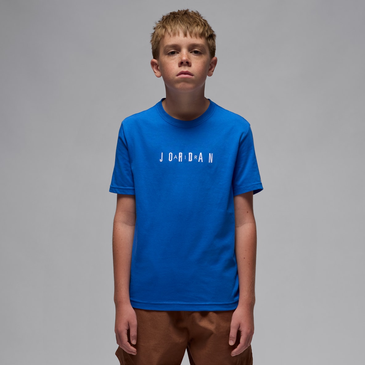 Jordan Jordan Playera con logotipo bordado para niños talla grande