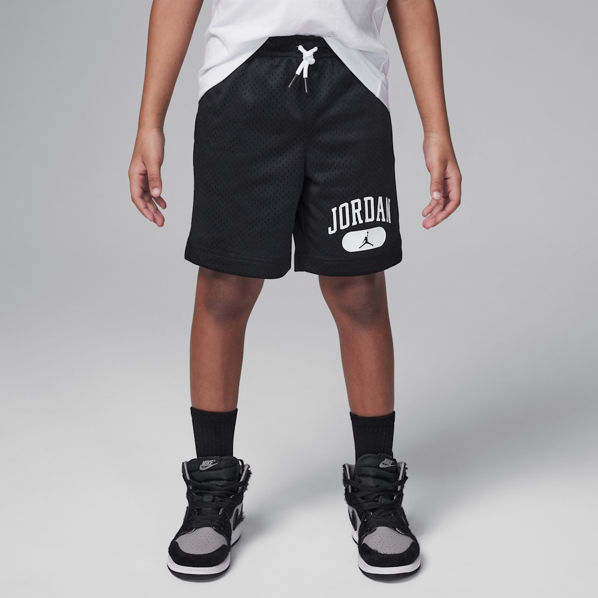 Jordan Shorts de malla para niños talla pequeña PE