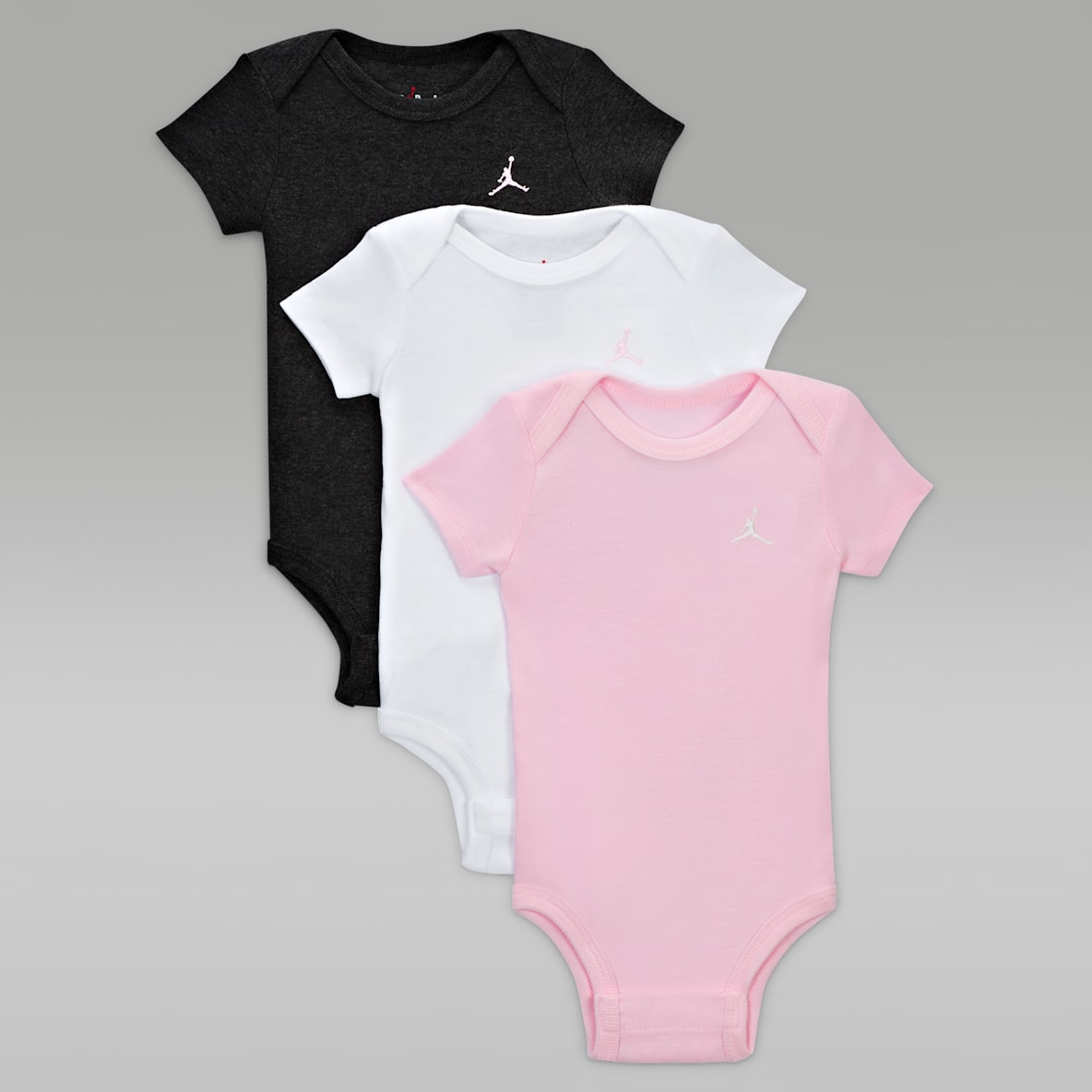 Jordan Everyday Essentials Bodys para bebé (paquete de 3)