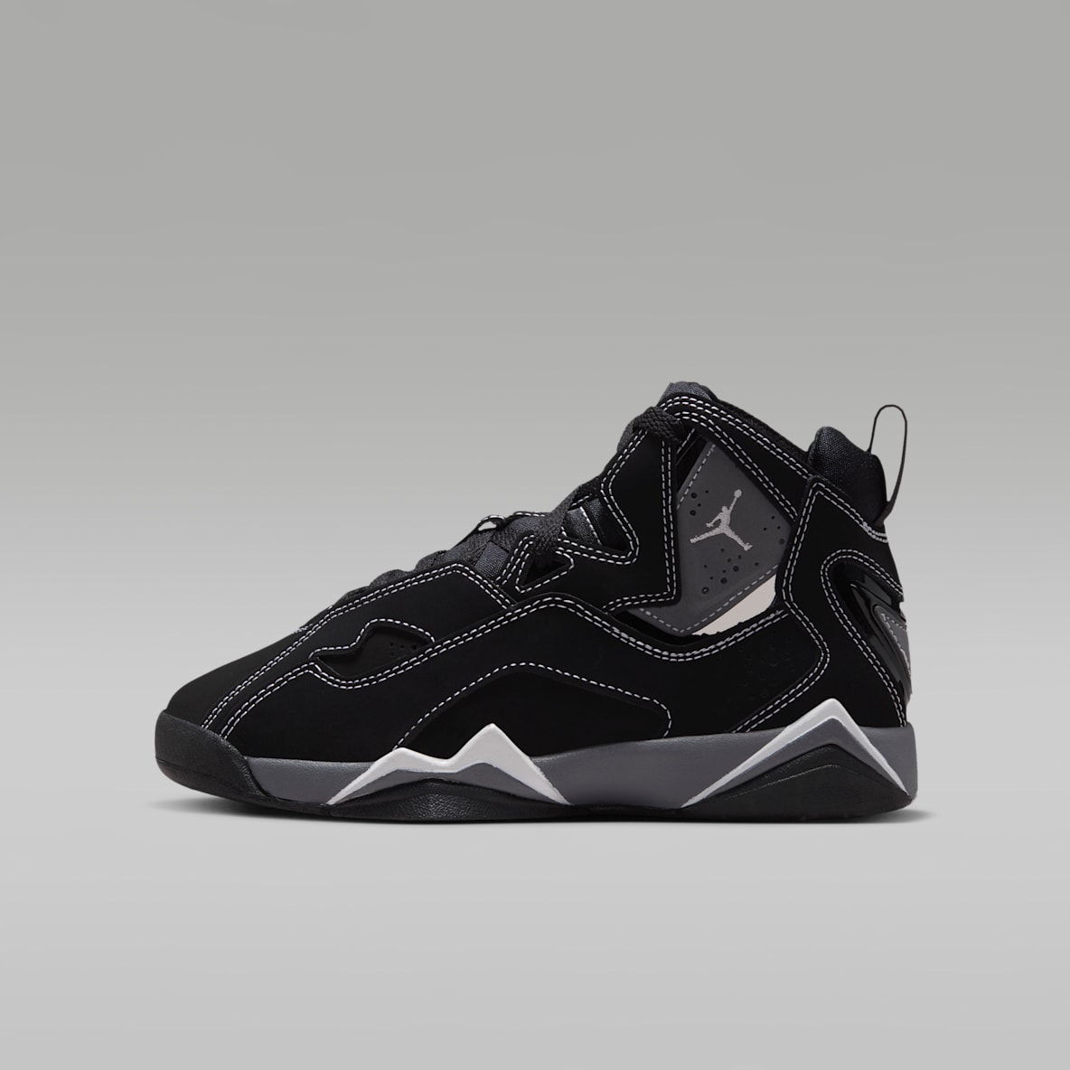 Jordan True Flight Tenis para niños grandes