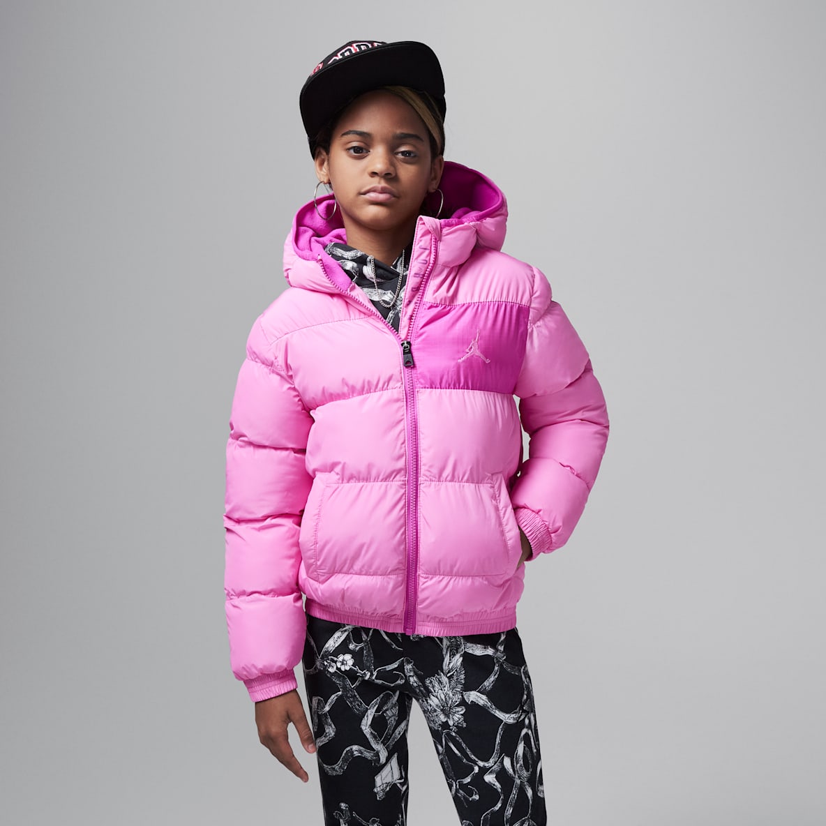 Jordan Essentials Chamarra acolchada de densidad media para niños talla grande