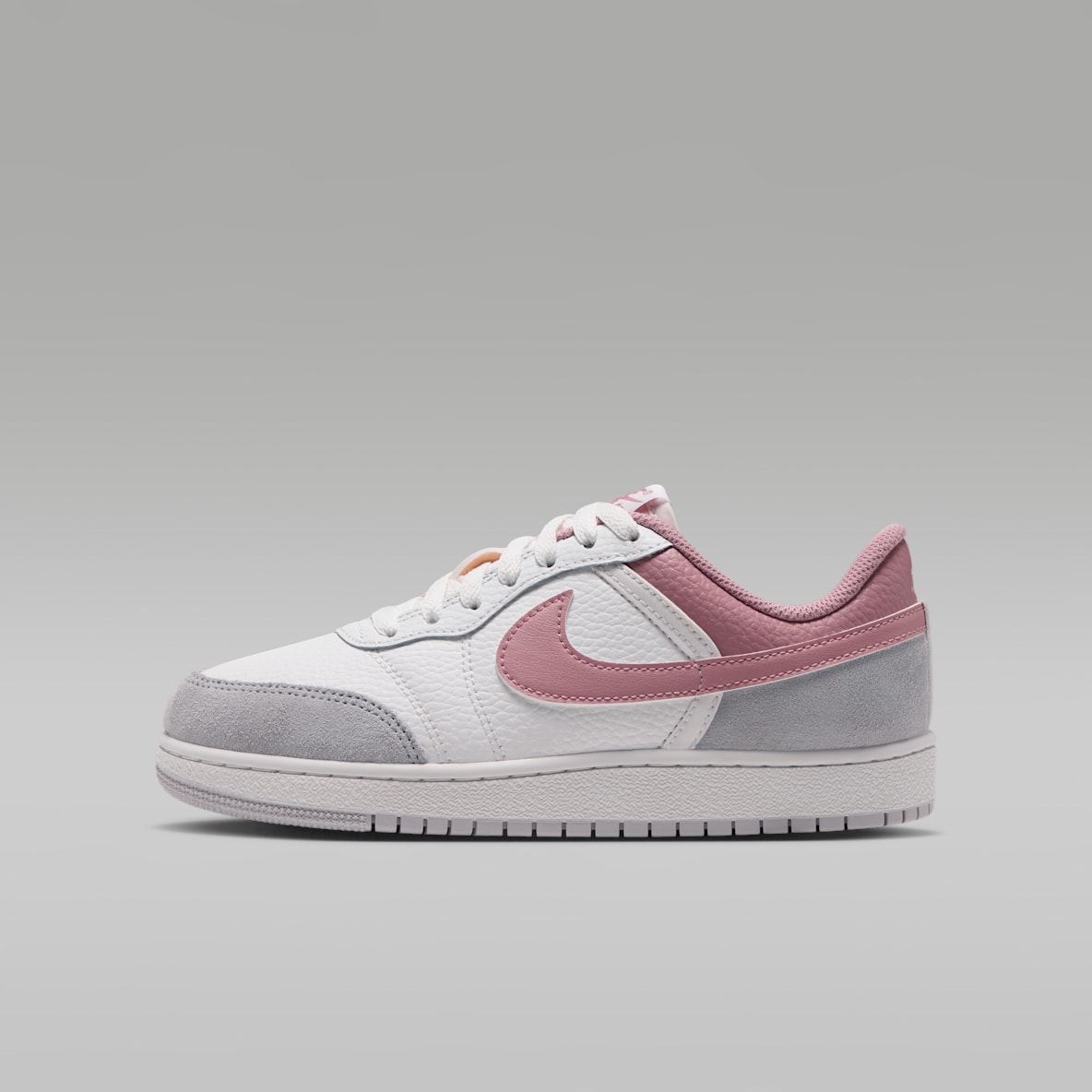 Air Jordan Skyline Low Big Kids' Shoes
