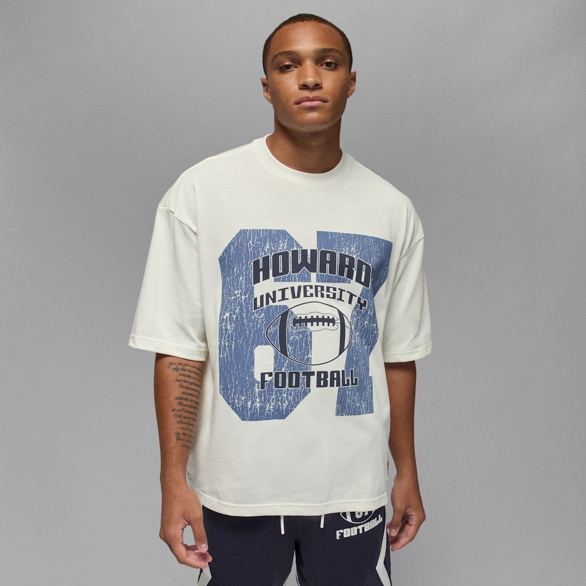Jordan Flight Essentials x Howard University Jordan Flight Essentials x Howard University Men's Oversized T-Shirt