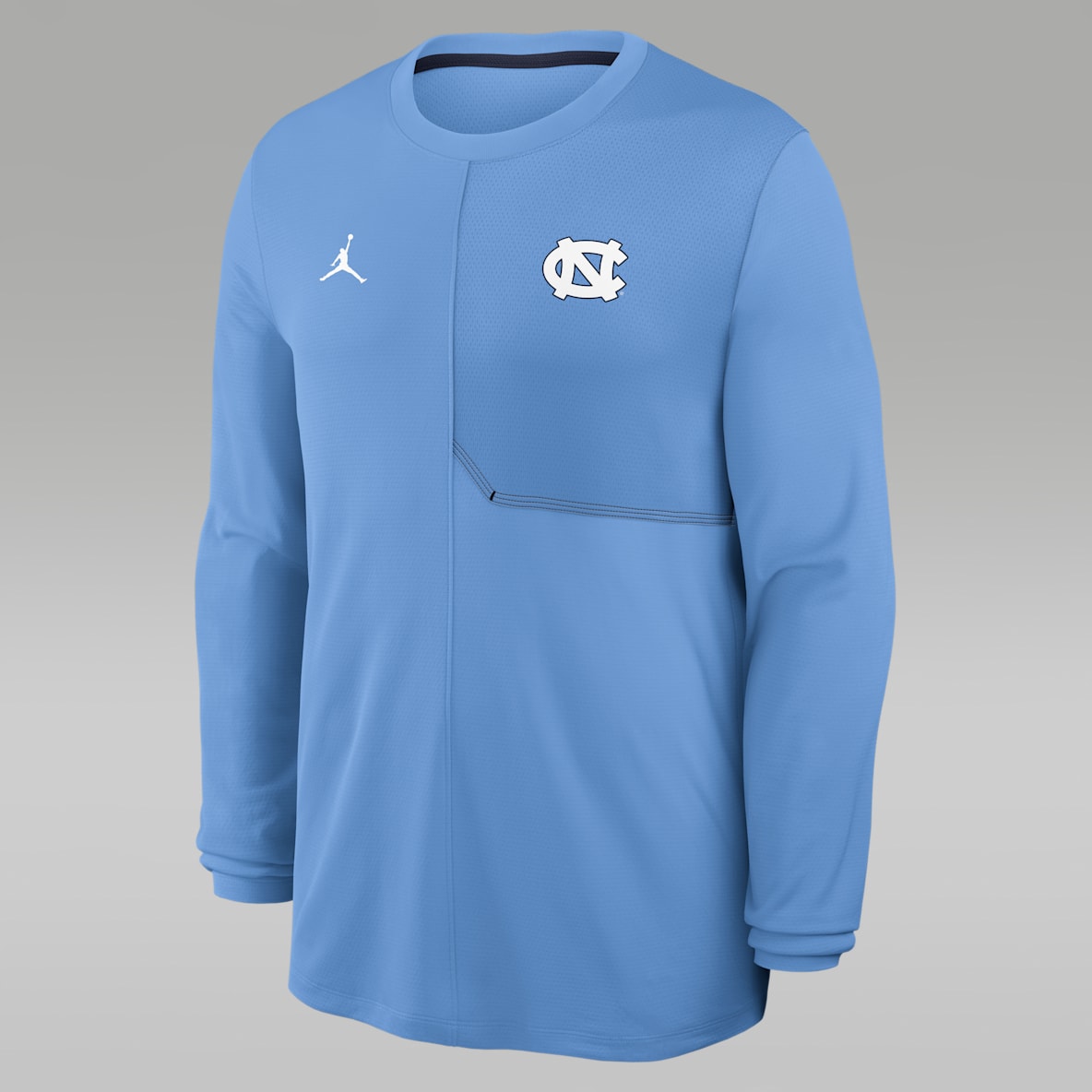 North Carolina Sideline Coach Playera de manga larga universitaria marca Jordan Dri-FIT para hombre