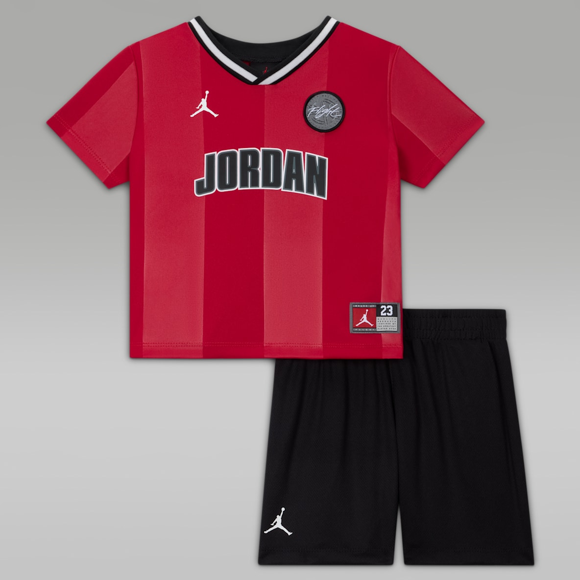 Jordan Set aus Sporttrikot und Mesh-Shorts für Kleinkinder