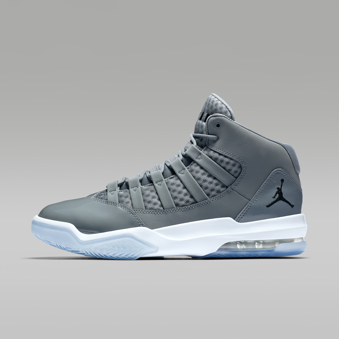 Jordan Max Aura Men's Shoe