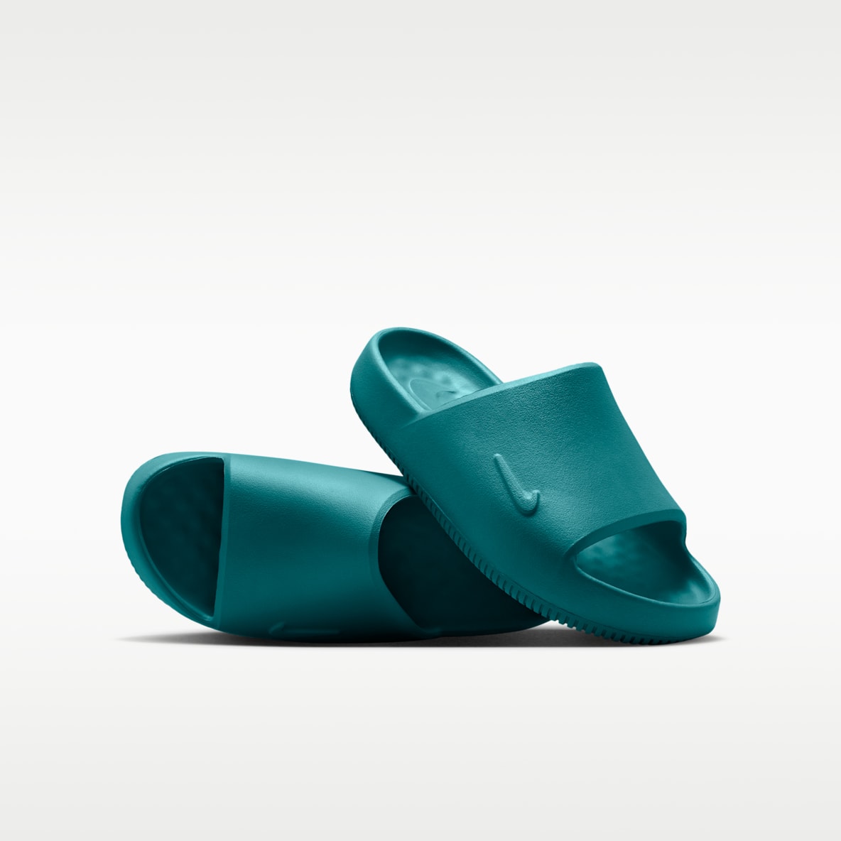 Nike Calm 2.0 Big Kids' Slides