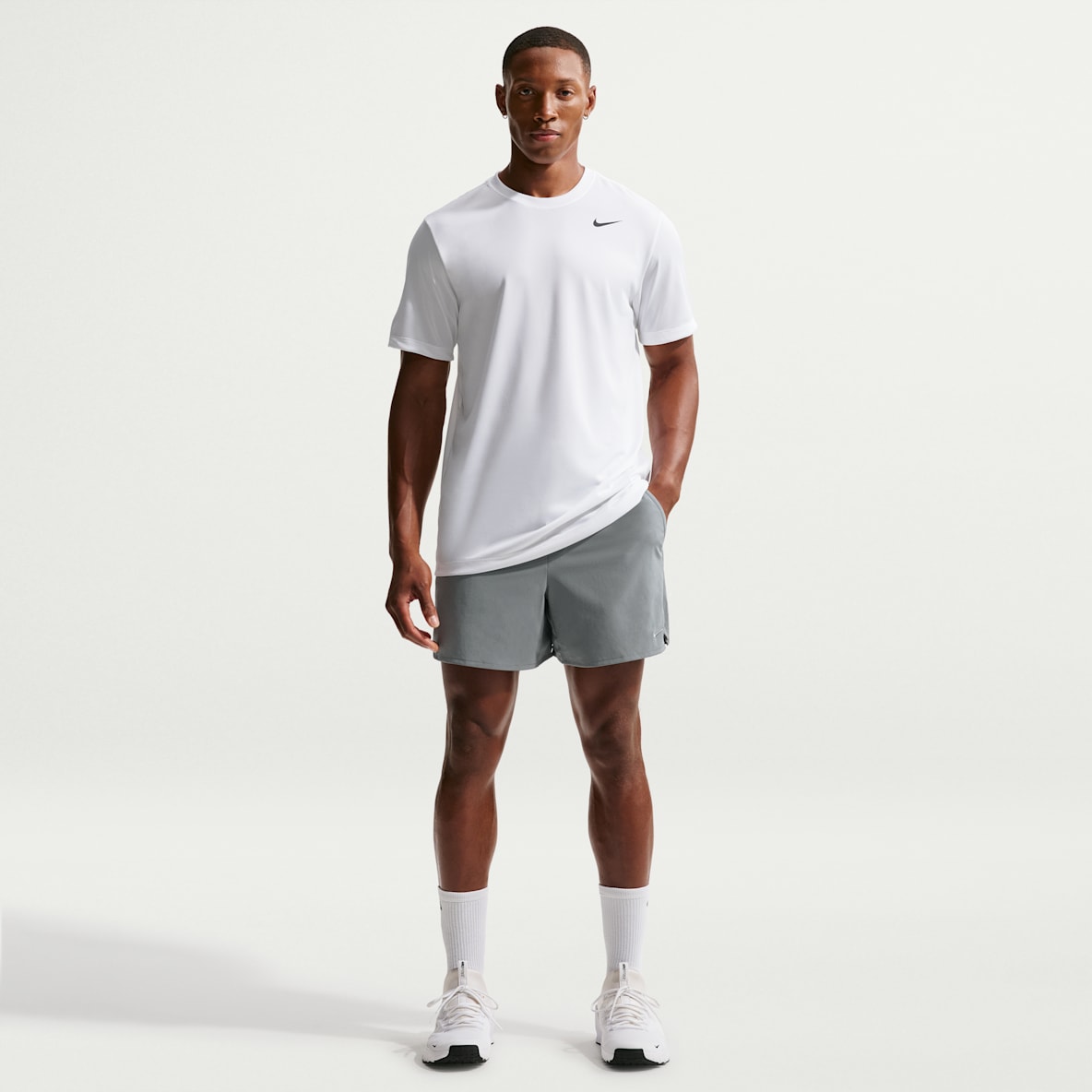 Nike Unlimited Men's Dri-FIT 5" Unlined Versatile Shorts