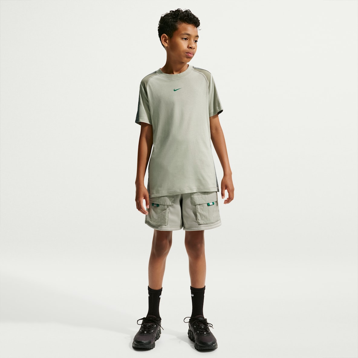 Nike Sportswear City Utility Older Kids' Shorts