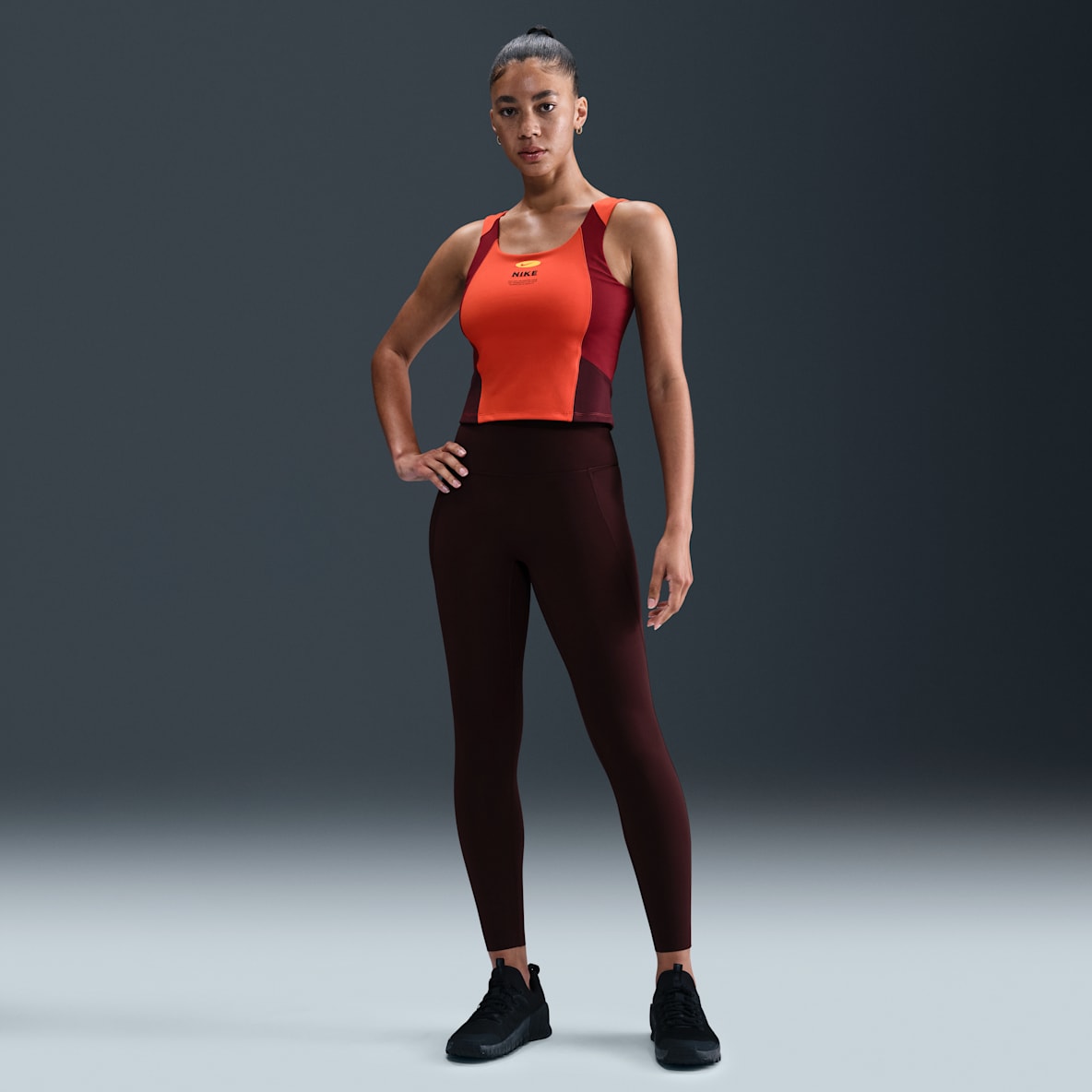 Nike Universa Leggings i 7/8 lengde med høyt liv uten søm foran til dame