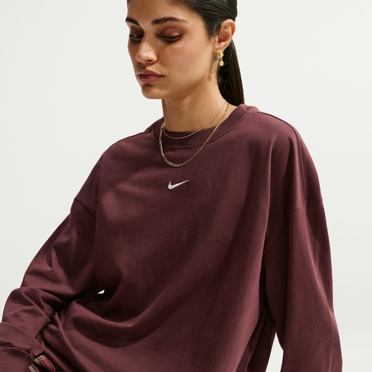 Nike Sportswear Classic Women's Oversized Long-Sleeve T-Shirt